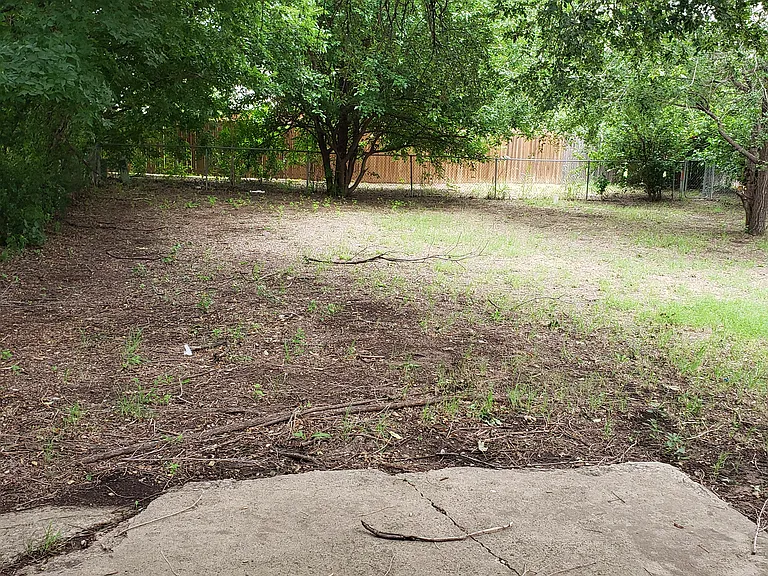 504 N Bath Ave — Photo 16
