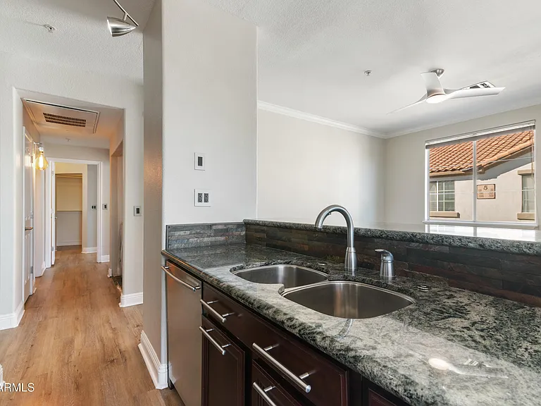 2992 N Miller Rd #A212 — Photo 5