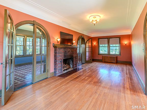 2nd image of 46 Bretton Road