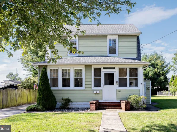 215 Washington Ave, Runnemede, NJ 08078