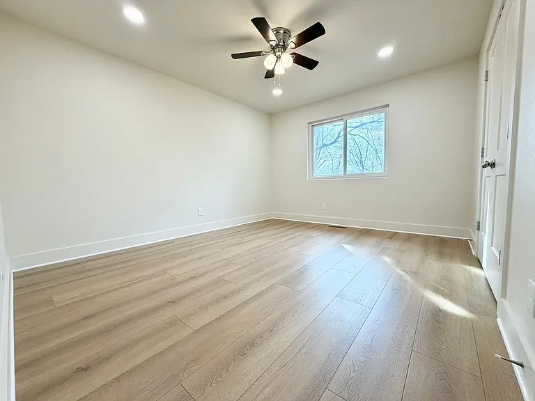 14911 Dutchmans Dr — Photo 12