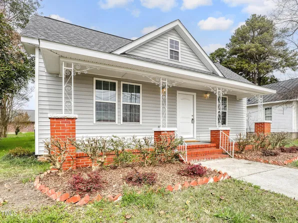 203 N Fayetteville Ave, Dunn, NC 28334