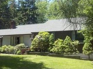 7142 Moss Dr, Swiftwater, PA 18370