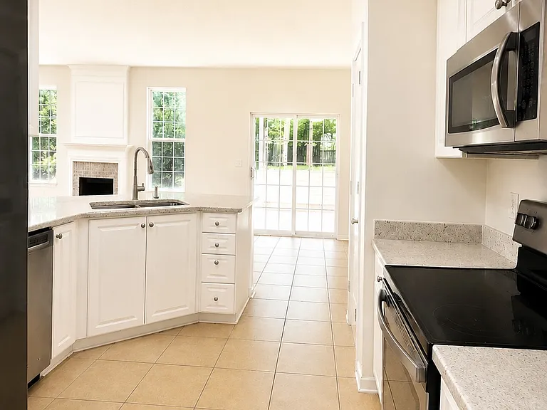 25 Birchstone Ct — Photo 6