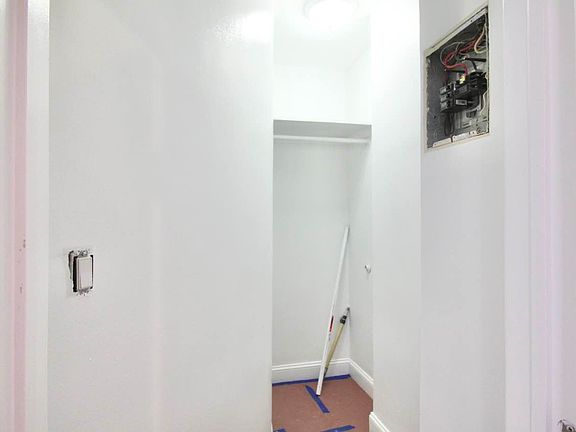 4th image of 57 Herkimer St APT 609