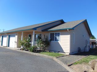110 Lorraine Ave #110, Eagle Pt, OR 97524