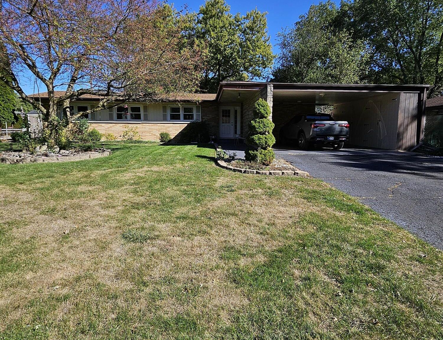 2735 Tecumseh St, Portage, IN 46368 | Zillow