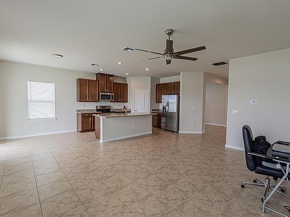3rd image of 10620 SW Vasari Way