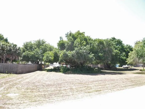 Allen St, Englewood, FL 34223