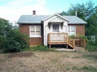 7133 Schneider Ave, Hammond, IN 46323