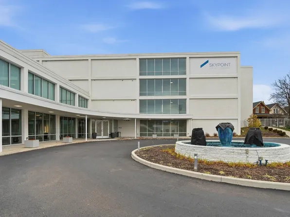 120 Main St #205, Newport, KY 41071