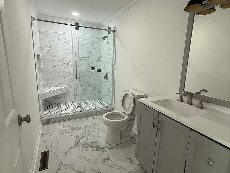 602 Broad St — Photo 3