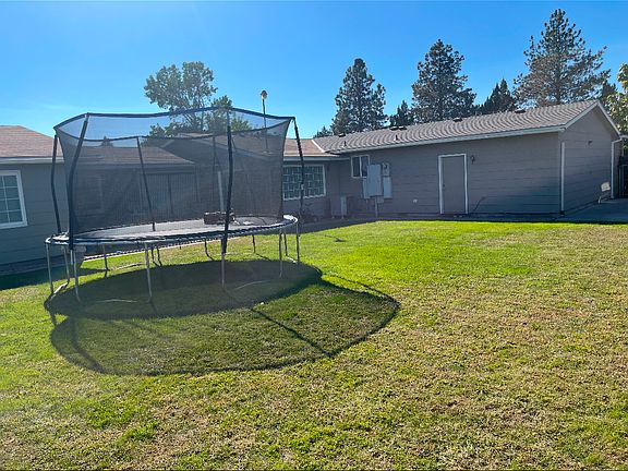 3rd image of 601 S Wehe Ave