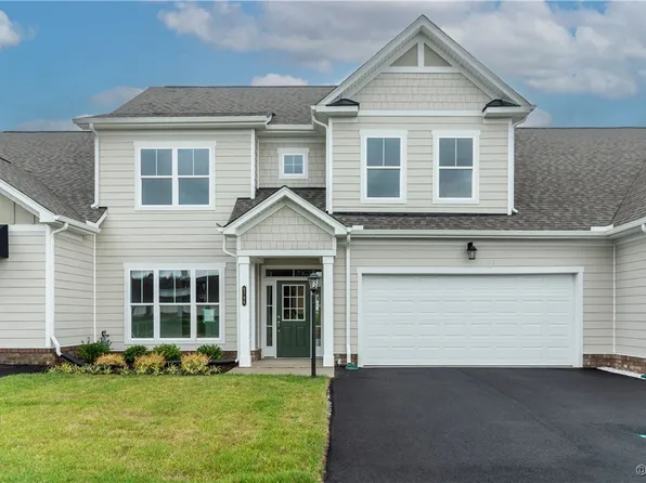 8796 Hope Farm Ln, Mechanicsville, VA 23111