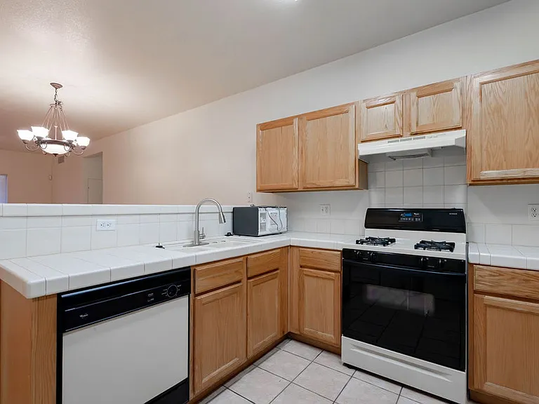 2153 Jasper Bluff St #103 — Photo 11