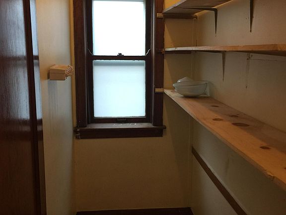 3rd image of 3027 S Haynes Ct #1