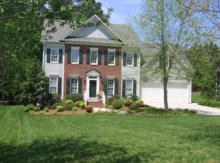 104 Selly Manor Ct, Cary, NC 27518