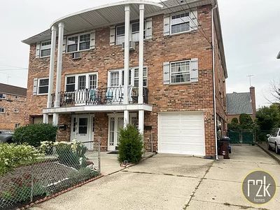 211-05 41st Ave, Bayside, NY, 11361