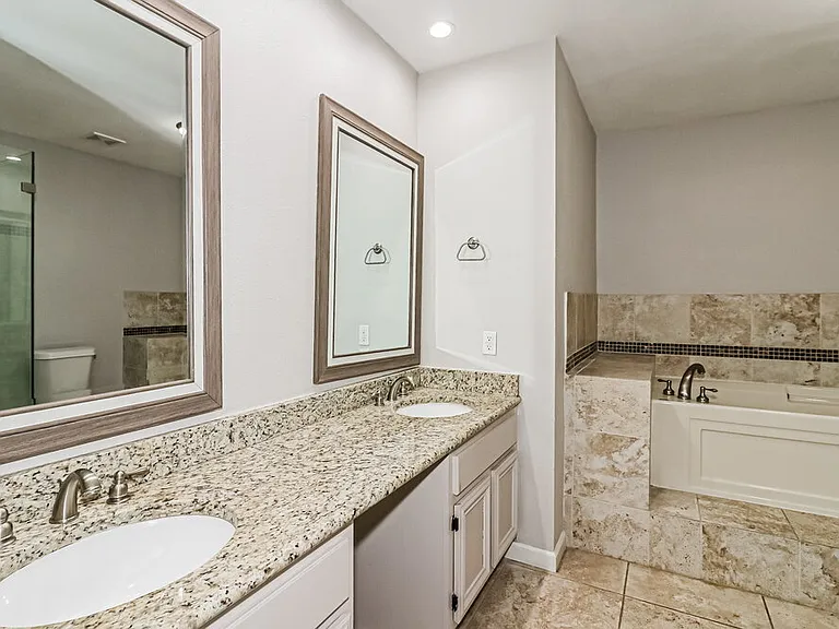 203 Old Oaks St — Photo 11