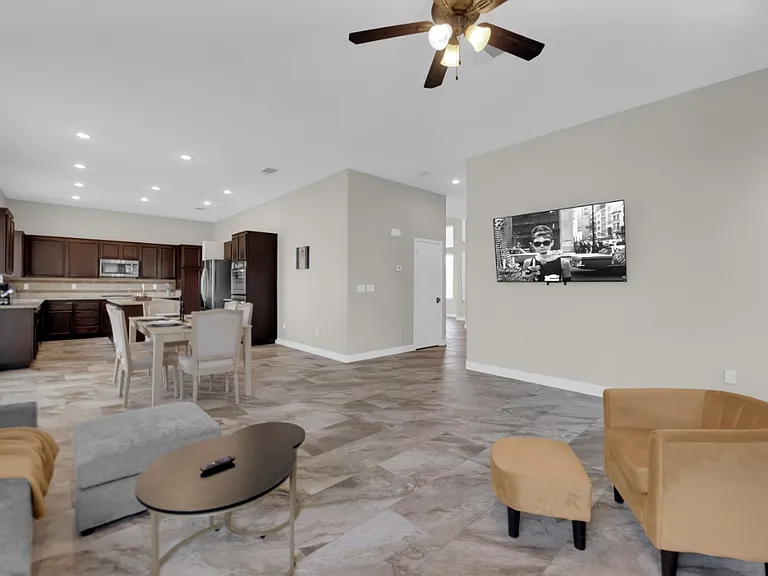 8944 Campanella St — Photo 14