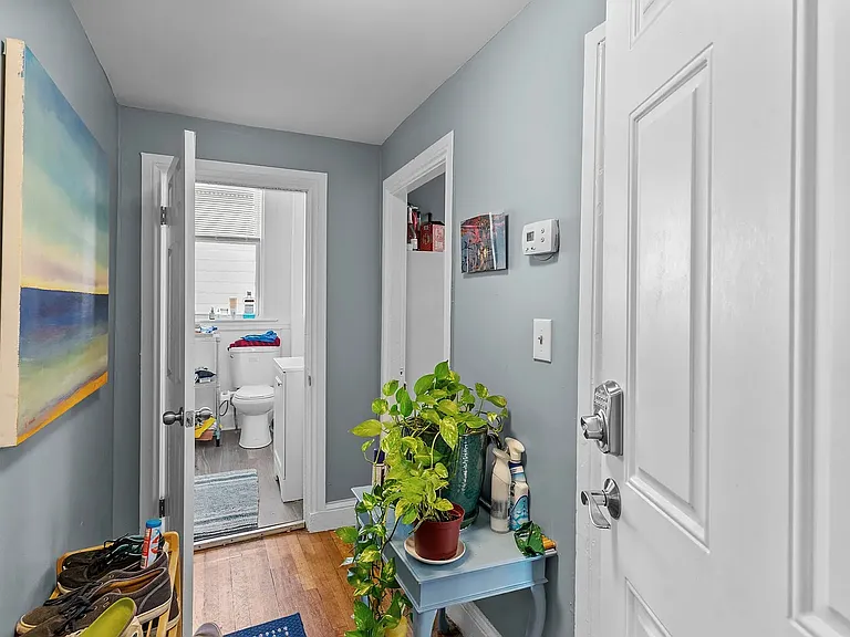 223 Gano St #STREET3 — Photo 10