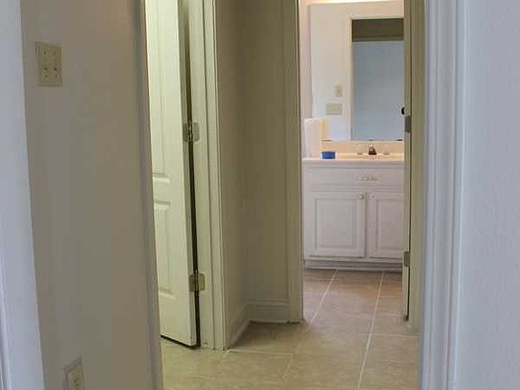 5th image of 457 Bellewood Dr