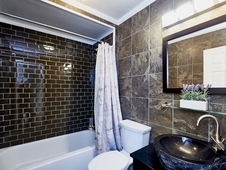 105 Bartlett St #3 — Photo 9