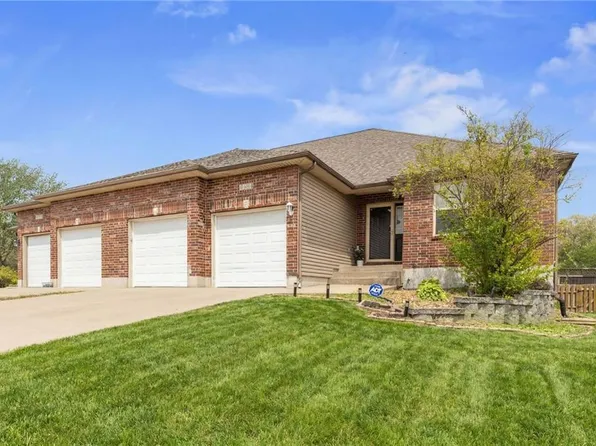 1803 Villa Dr, Warrensburg, MO 64093