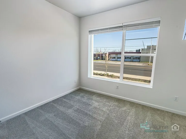 3691 SW 209th Ave — Photo 16