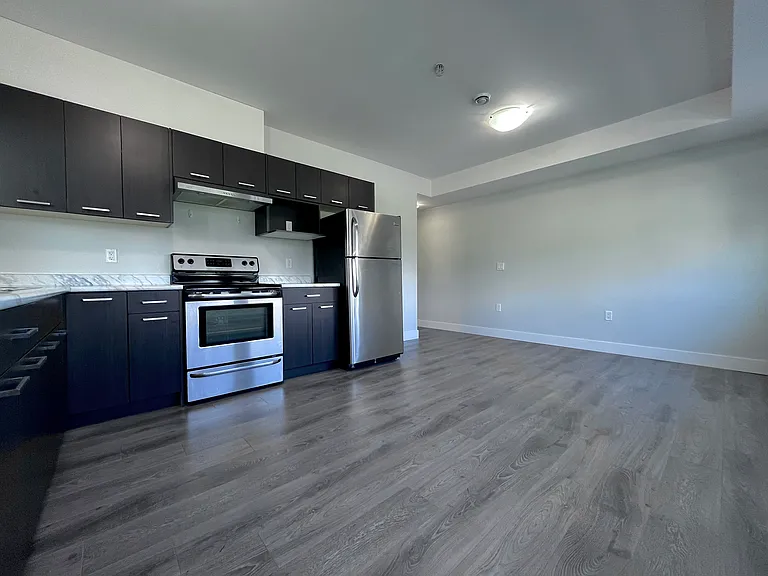 McKercher Dr — Photo 5