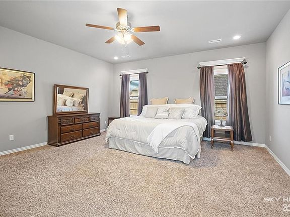 5th image of 4501 SW Sage Blvd