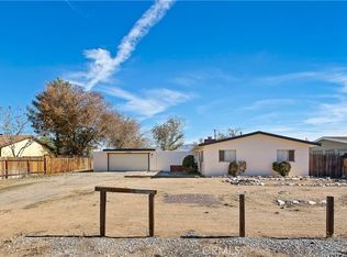 14063 Quinnault Rd, Apple Valley, CA 92307