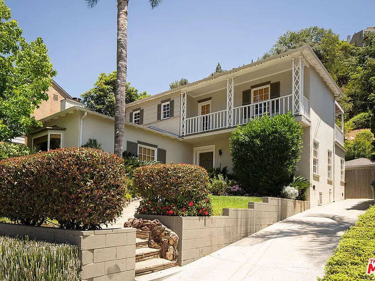 2518 Canyon Dr — Photo 20