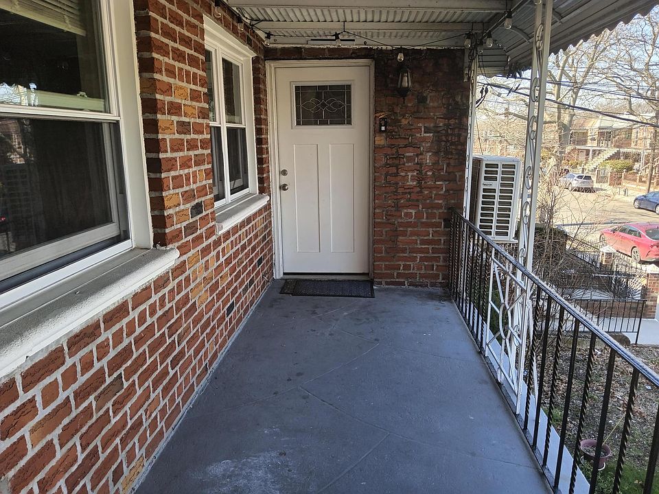 1st image of 948 E 77th St #1