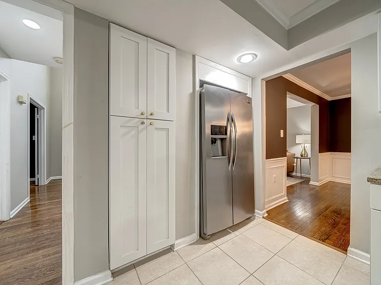 1219 Rowland Dr — Photo 14