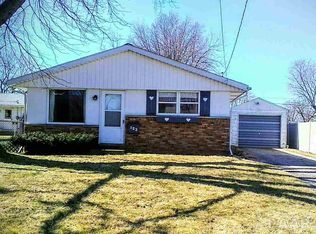 123 S Chestnut St, Tremont, IL 61568