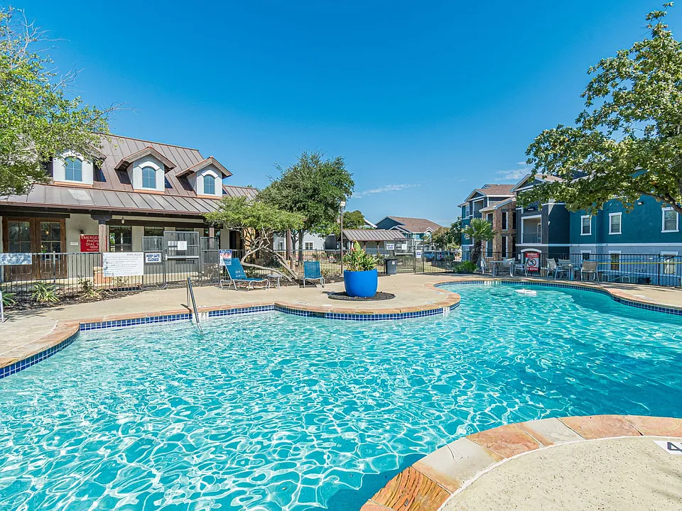 Stoneridge Apartments
