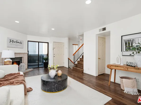 1832 Huntington Dr #13, Duarte, CA 91010
