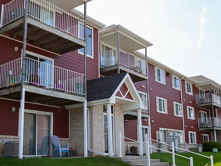 Normandy Hills Apartments LLC — Photo 9