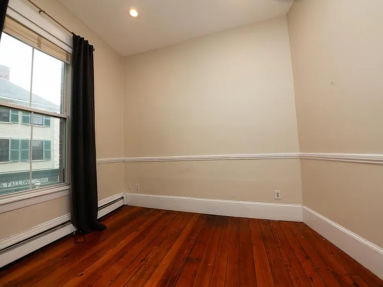 73 Main St #7 — Photo 7