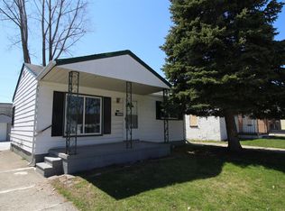 11236 Chalmers Ave, Warren, MI 48089