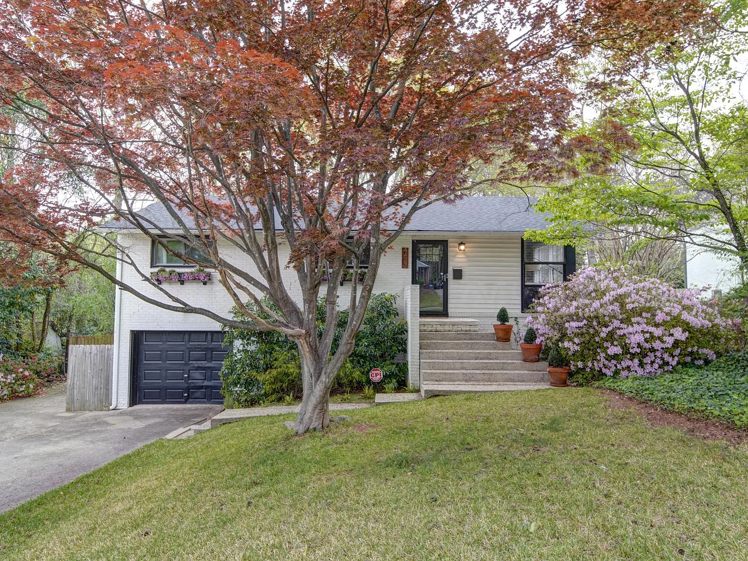 Murrayhill Rd, Charlotte — Photo 1