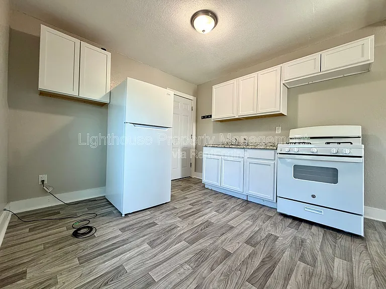 2825 Sanford St #5 — Photo 4
