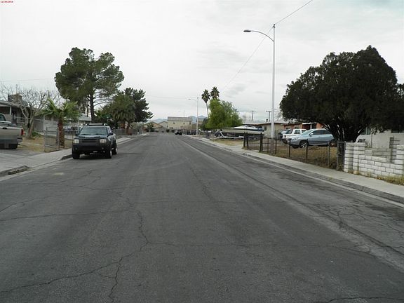 4th image of 2220 Dune Dr