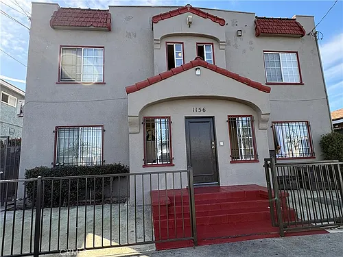 1156 E 17th St Photo 1