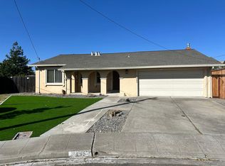 7455 Newcastle Ln, Dublin, CA 94568