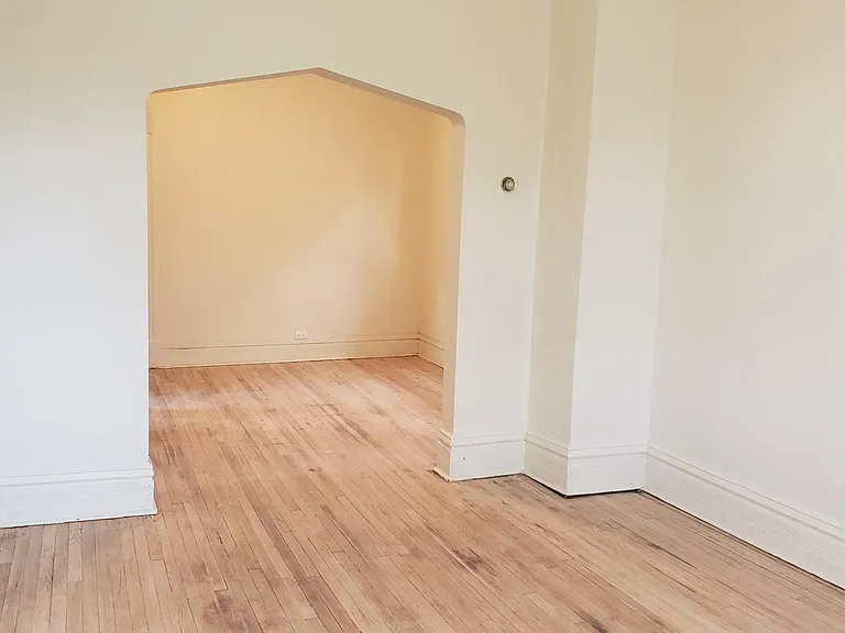 8218 S Muskegon Ave #2 — Photo 2