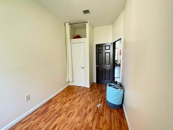 5th image of 928 Fulton St #2A