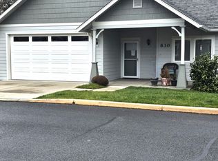 830 SW Kinsington Ct, Grants Pass, OR