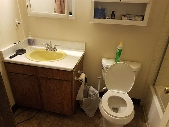 828 Marine Street #4 - bathroom #1 (attached to bedroom #1)